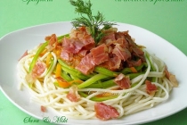 Spaghetti cu zucchini si prosciutto